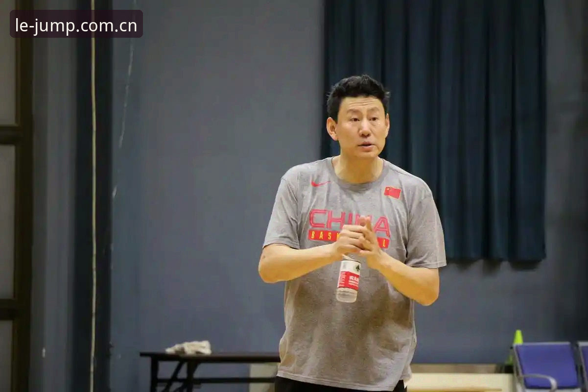 乐鱼直播对比替代站 从顾问到主帅:李楠接手北京男篮的实用观察指南